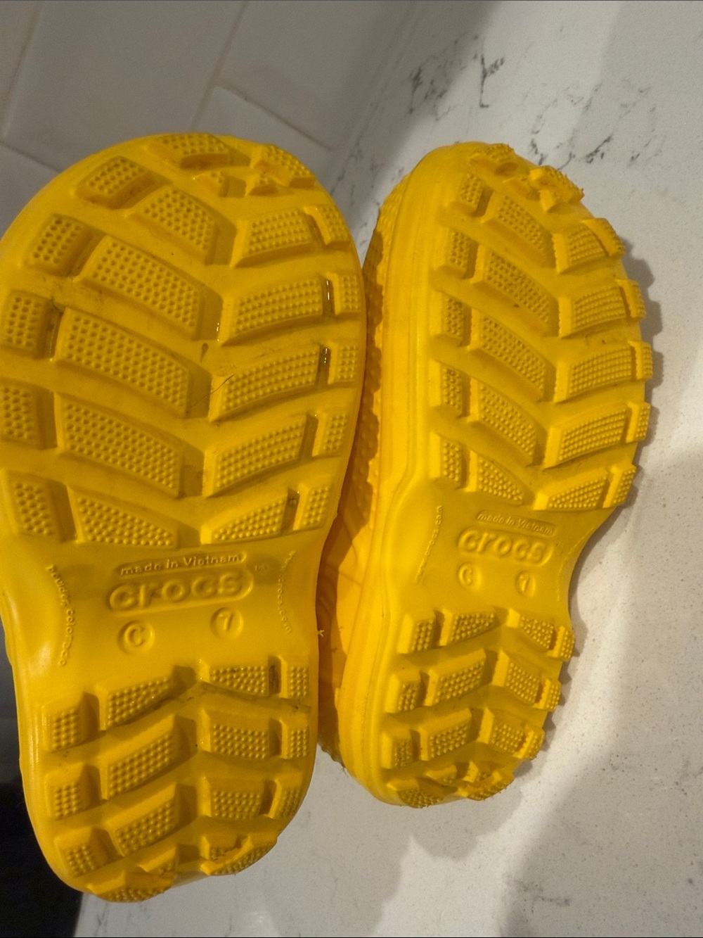 CROCS Kids Yellow Handle Rain & Snow Boots - Picture 4 of 6